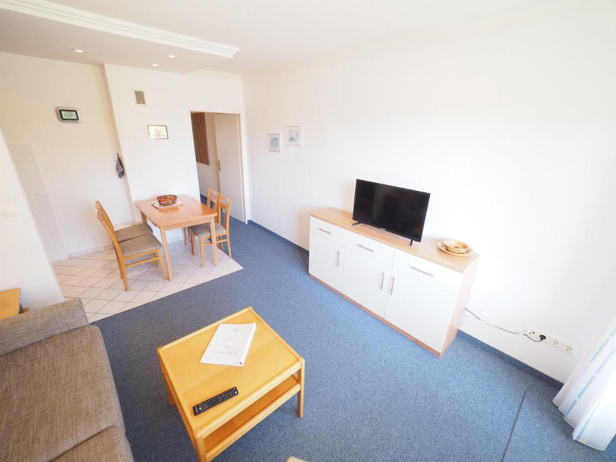 Apartment 5